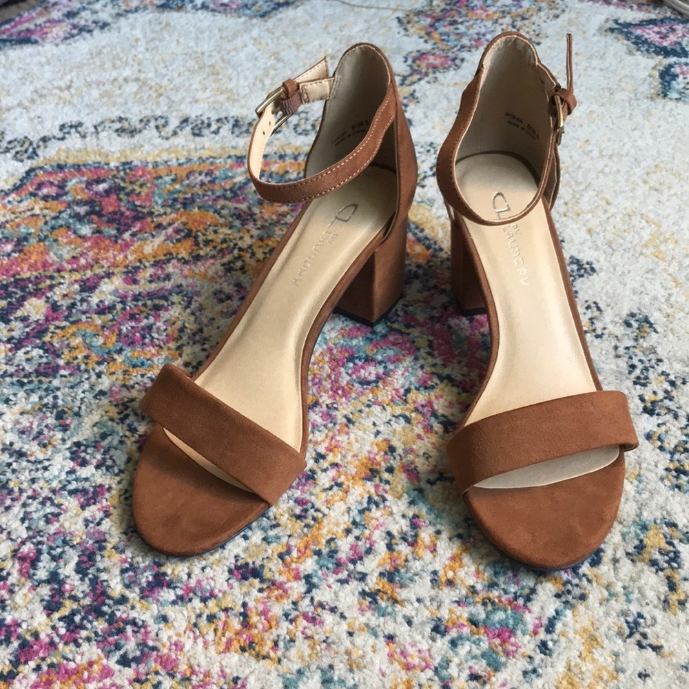 Chinese Laundry Jody Sandals